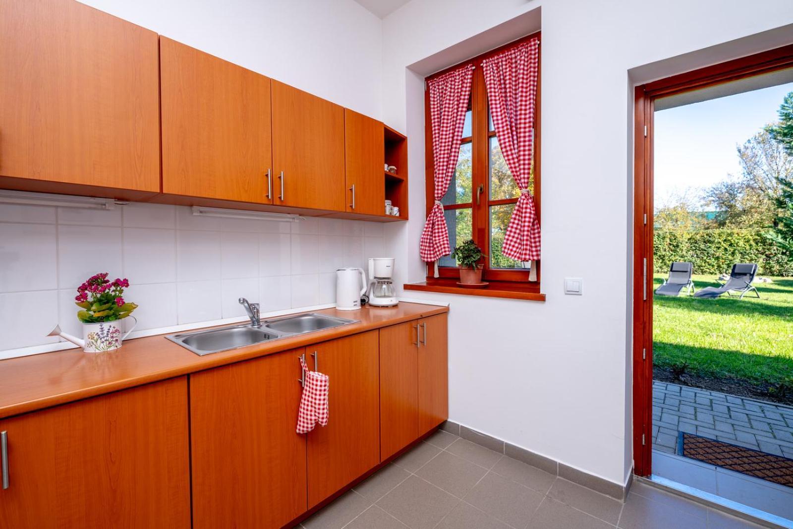 Erdődy Vendégház Kastelyosdombo Exterior foto